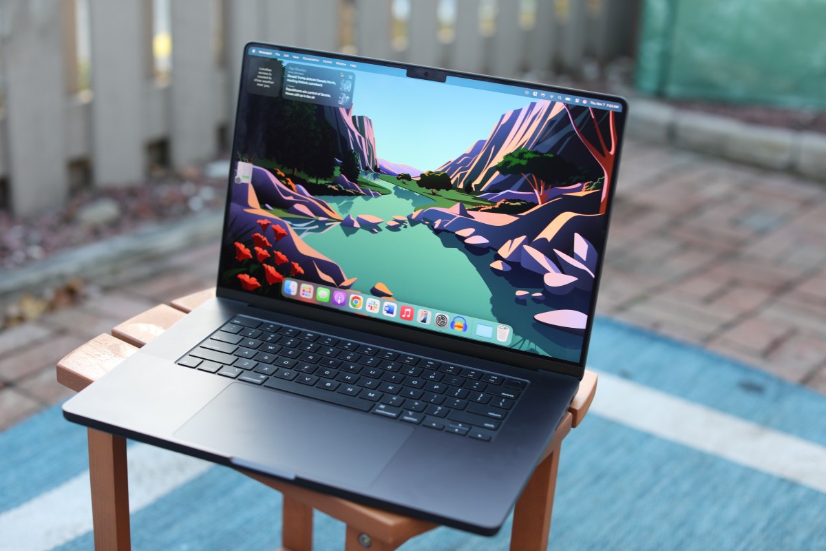 Apple MacBook Pro M4 (16")