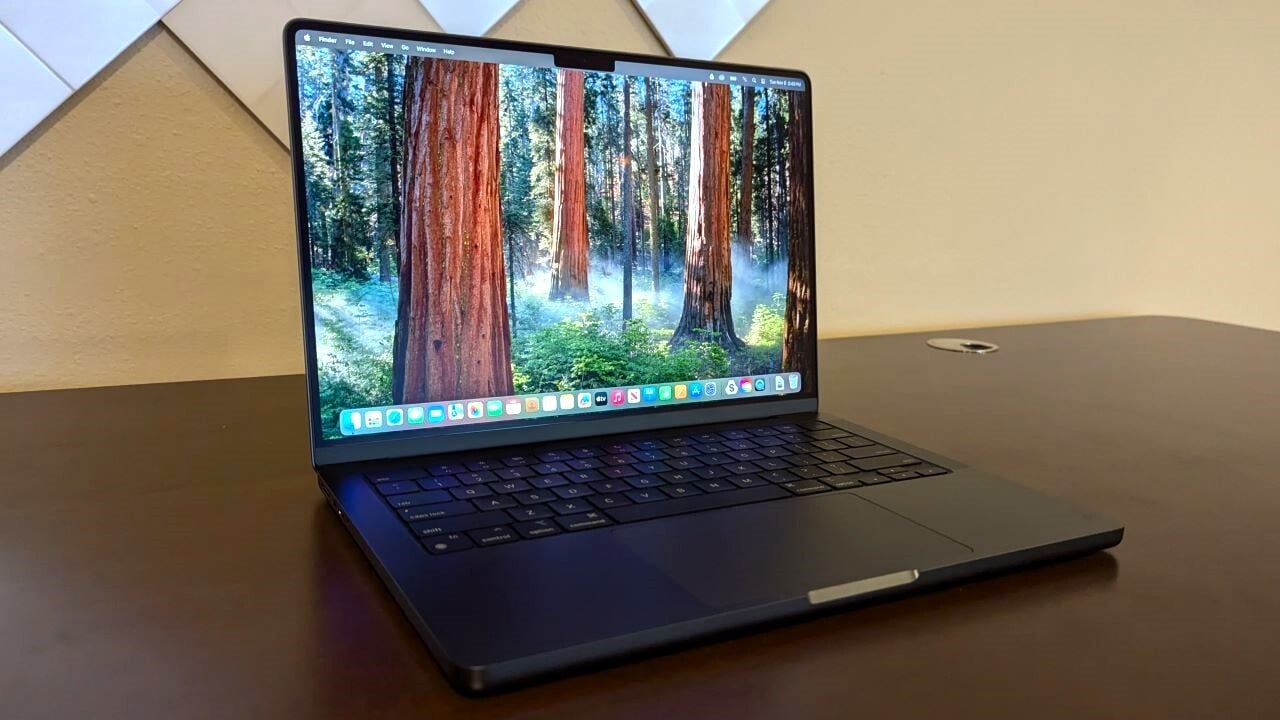 Apple MacBook Pro M4 Pro (14")