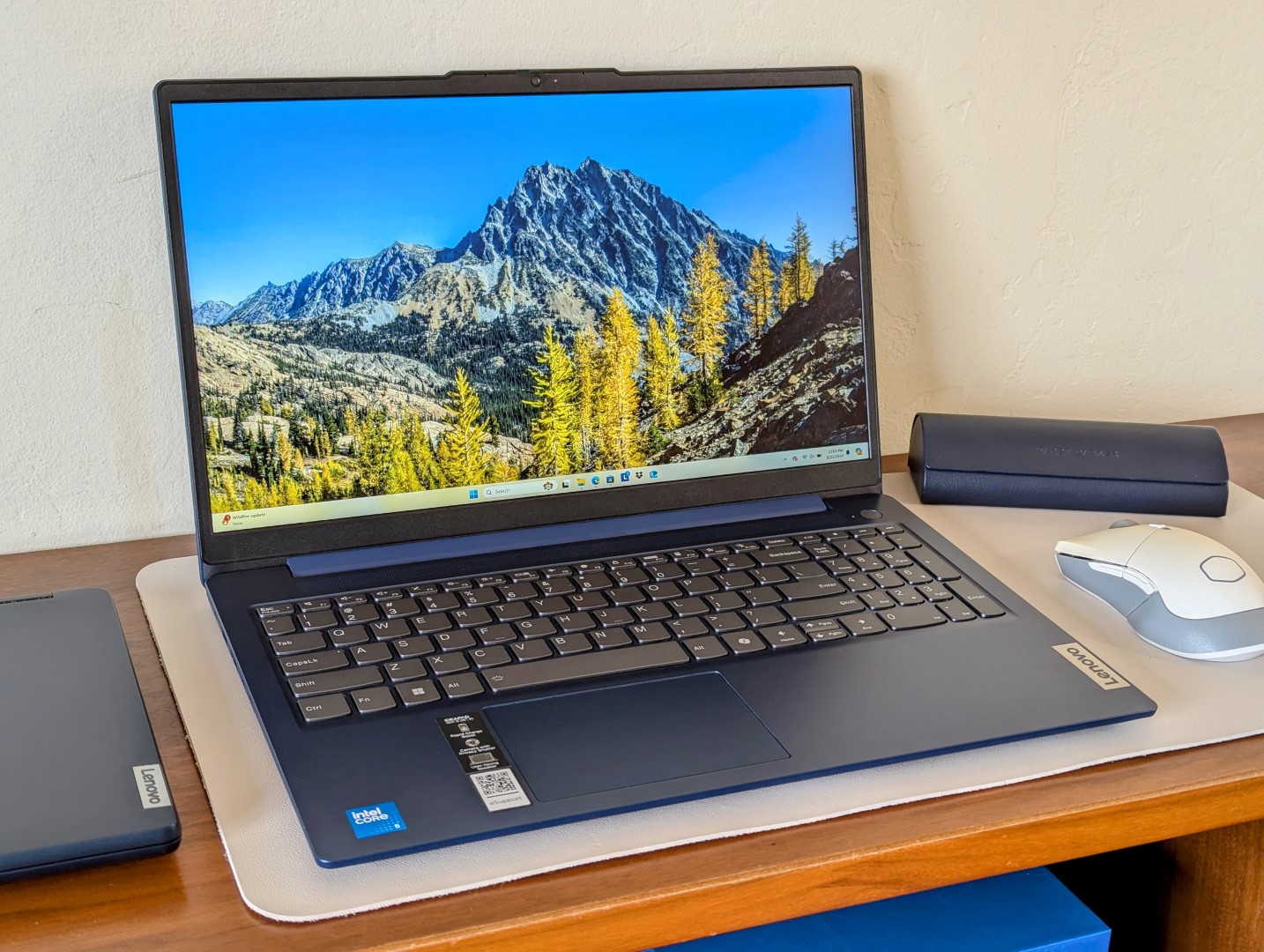Lenovo IdeaPad Slim 3